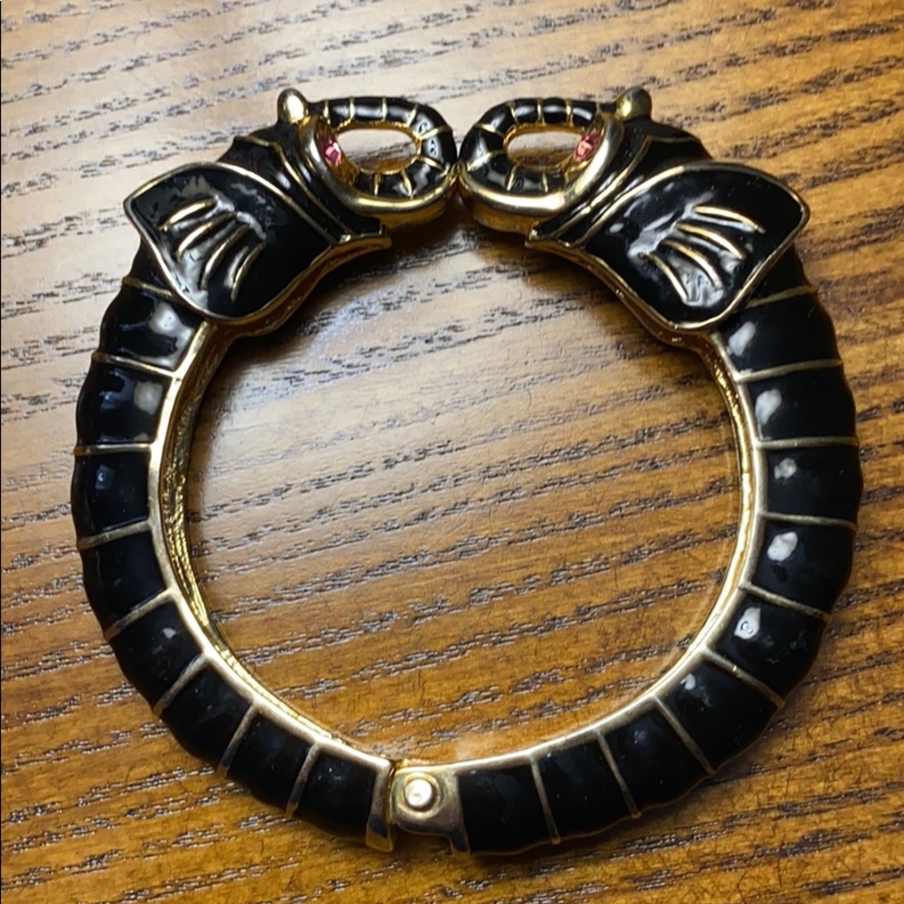 Fornash Enamel Elephant bangle
